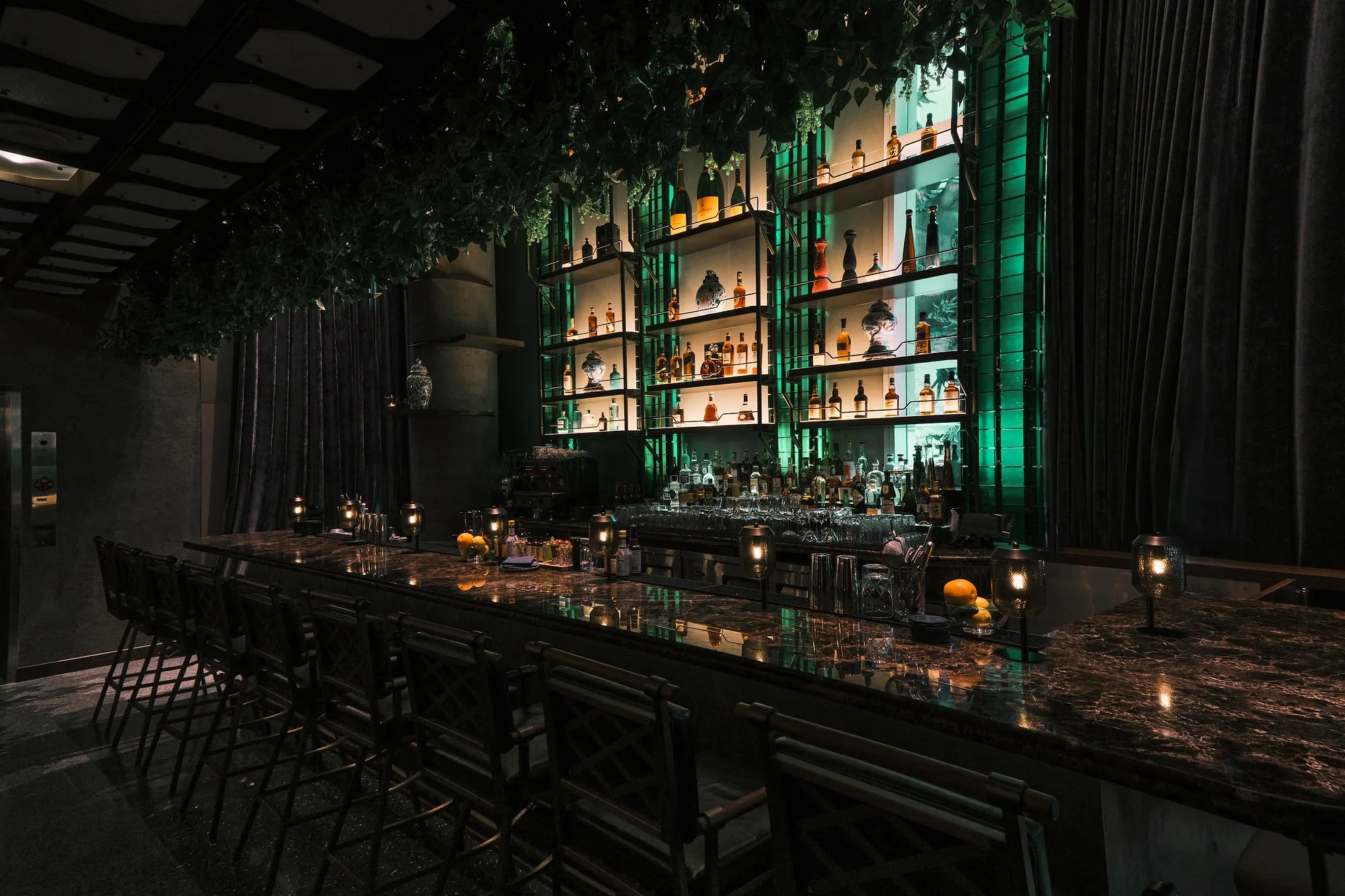 Mott 32 Toronto dining room